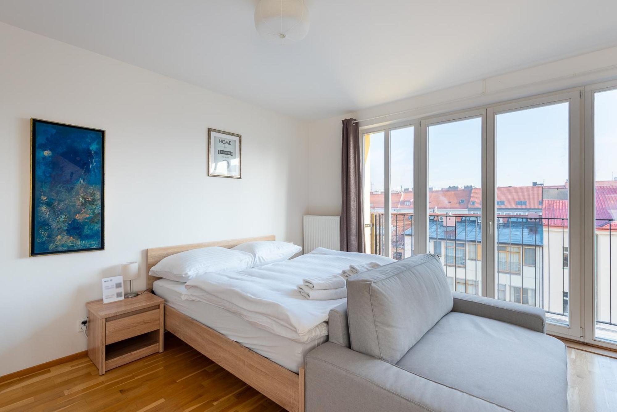 Sunny Safron Apartment 프라하 외부 사진